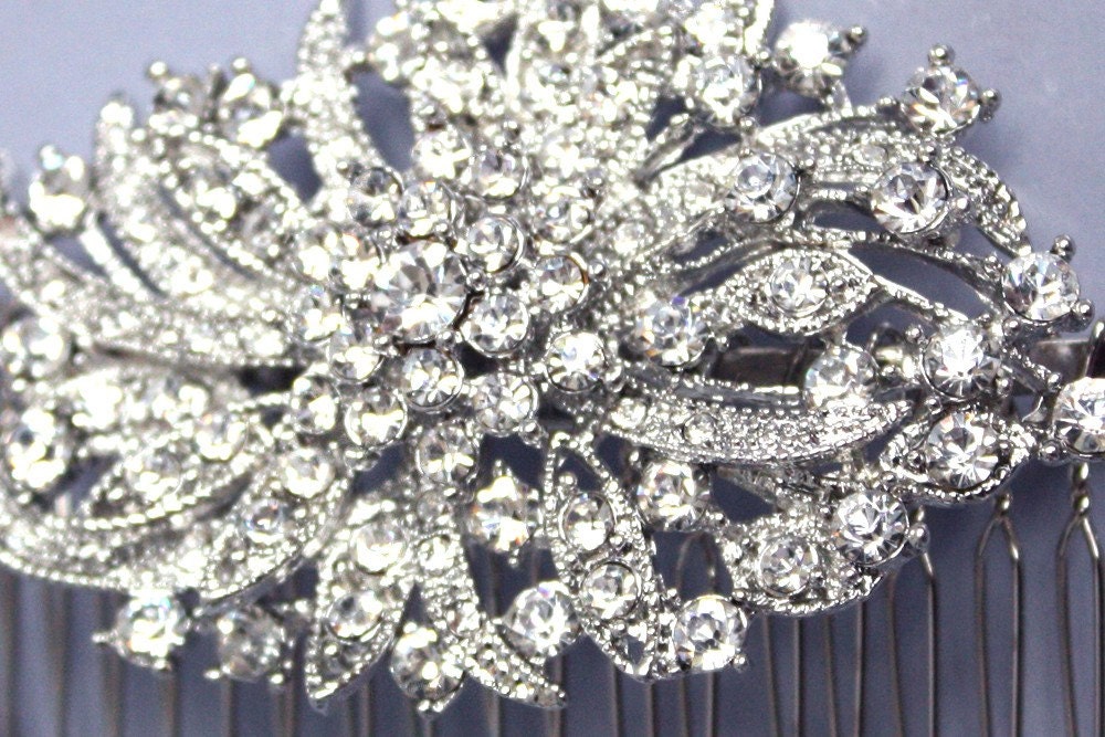 Bridal Hair comb - Victorian inspired Rhinestone Swarovski Pearls Wedding Bridal Headpiece