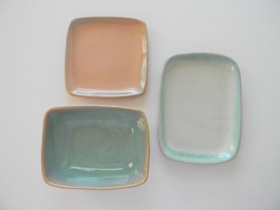 SALE: Trio of Glidden Pottery Bowl Plate and Tray