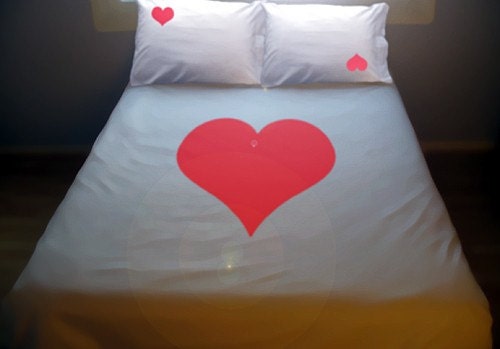 Queen of Hearts Duvet Cover Set Pillowcases Love Hearts Red Romance Romantic Card Player Play Valentine's Day Lovers