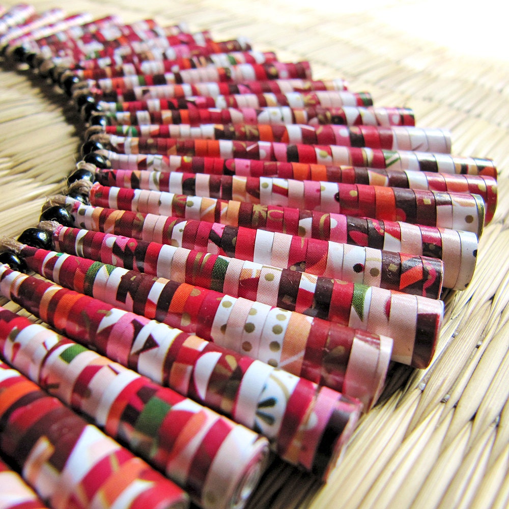 Cherry Blossom necklace - 1st anniversary gift - First year anniversary gift - Paper bead jewelry - Chunky jewelry - Paper, floral, Chunky