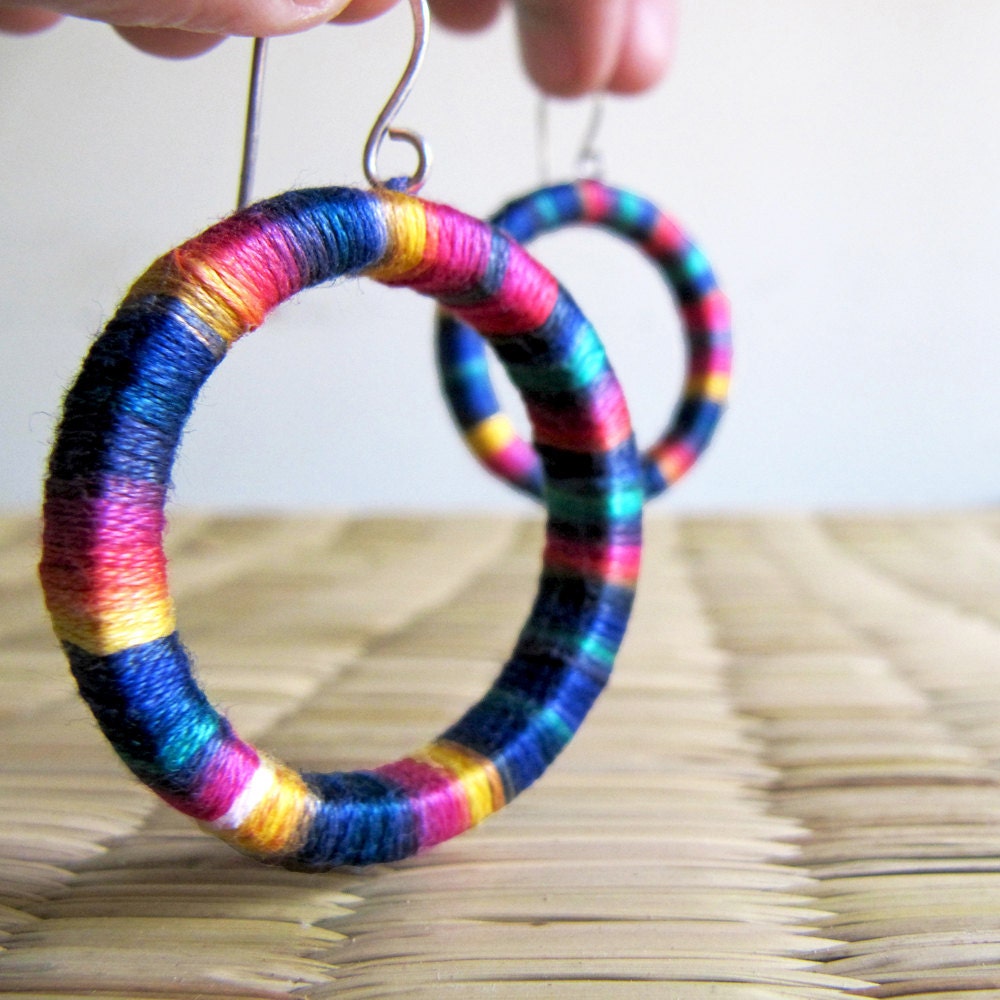 Spring jewelry - Colorful jewelry - Colorful earrings - Yarn Earrings - Round earrings - Fuchsia pink, Violet, Purple, Yellow, stripe