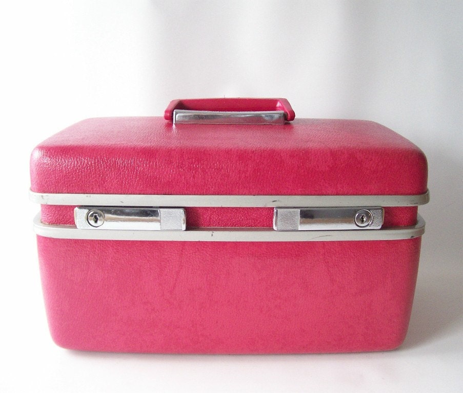 pink makeup train case