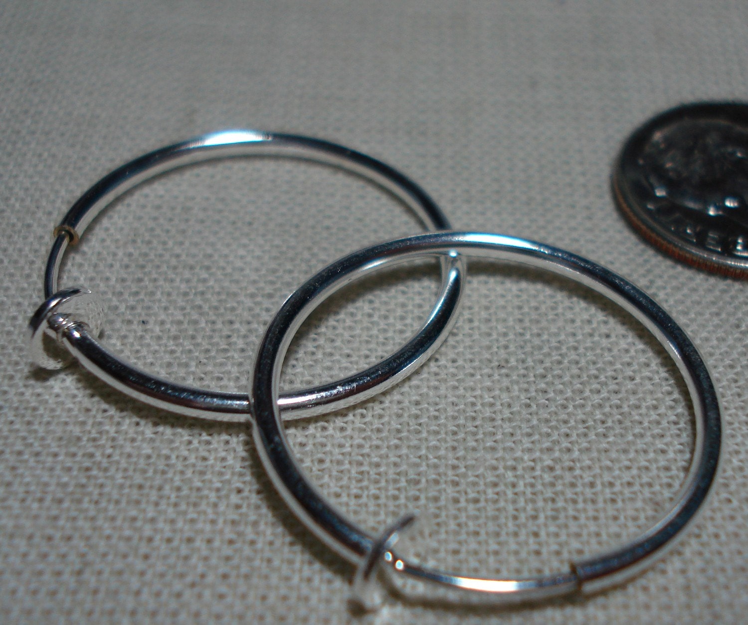 35mm NON-PIERCED HOOPS (bright silvertone)