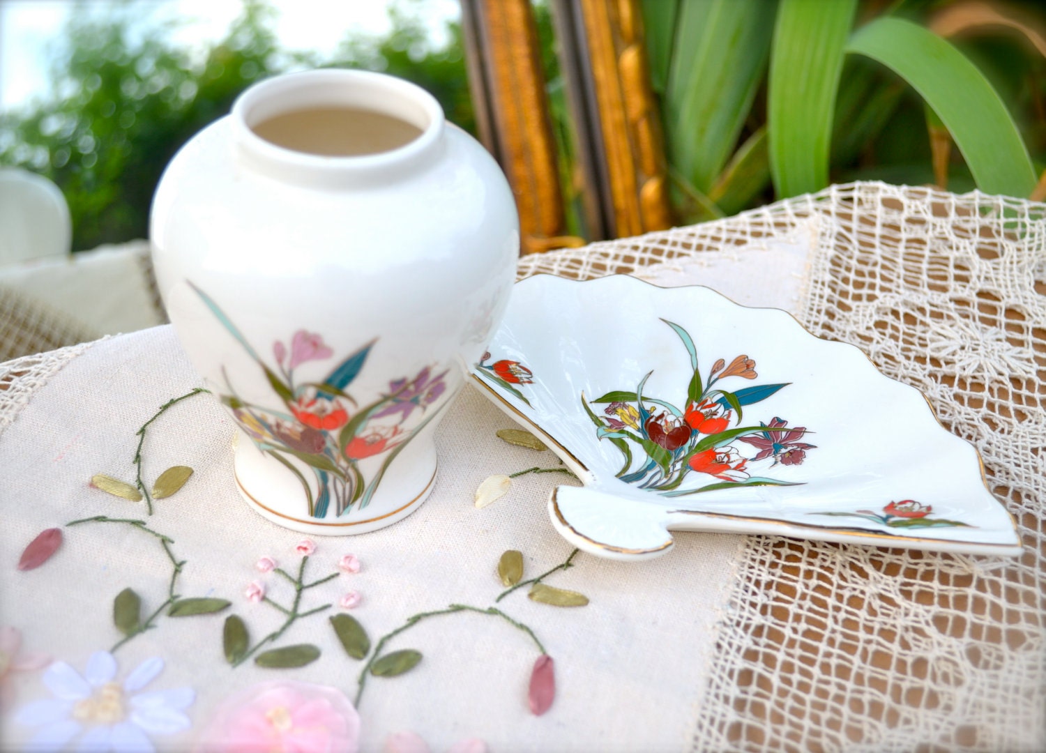 Oriental Kutani Fan Plate and Vase with Floral Design - Vintage Porcelain Treasures
