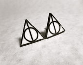 Deathly Hallows triangle circle symbol stud post earrings black and white