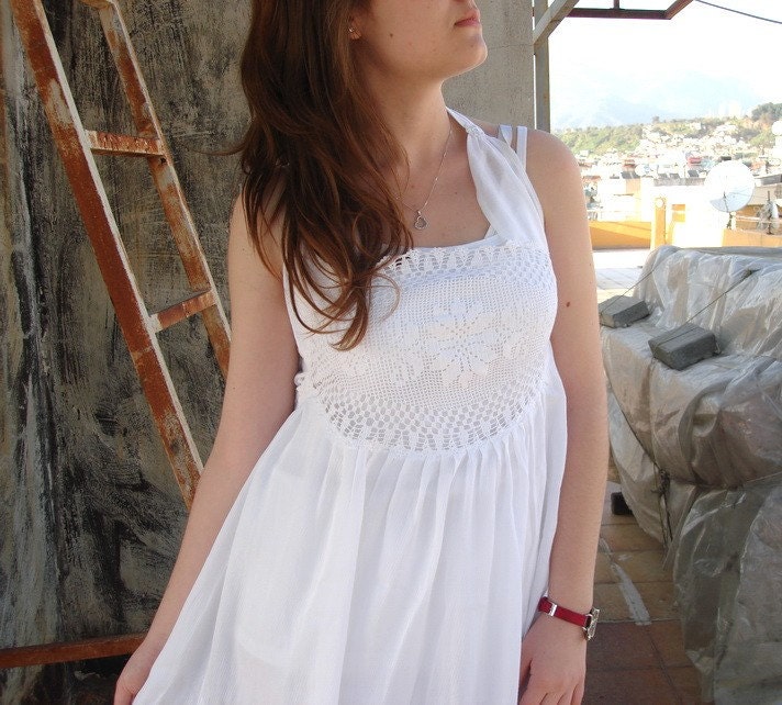 romantic white dresses