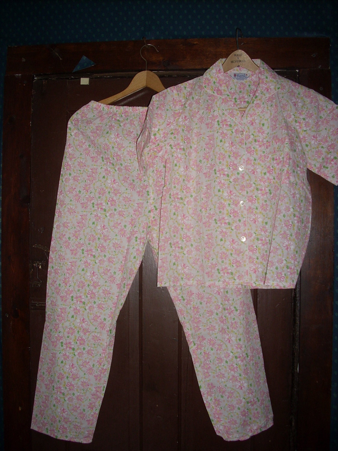 1950 1960 Radlee ladies pink floral pajamas Mint sz 34