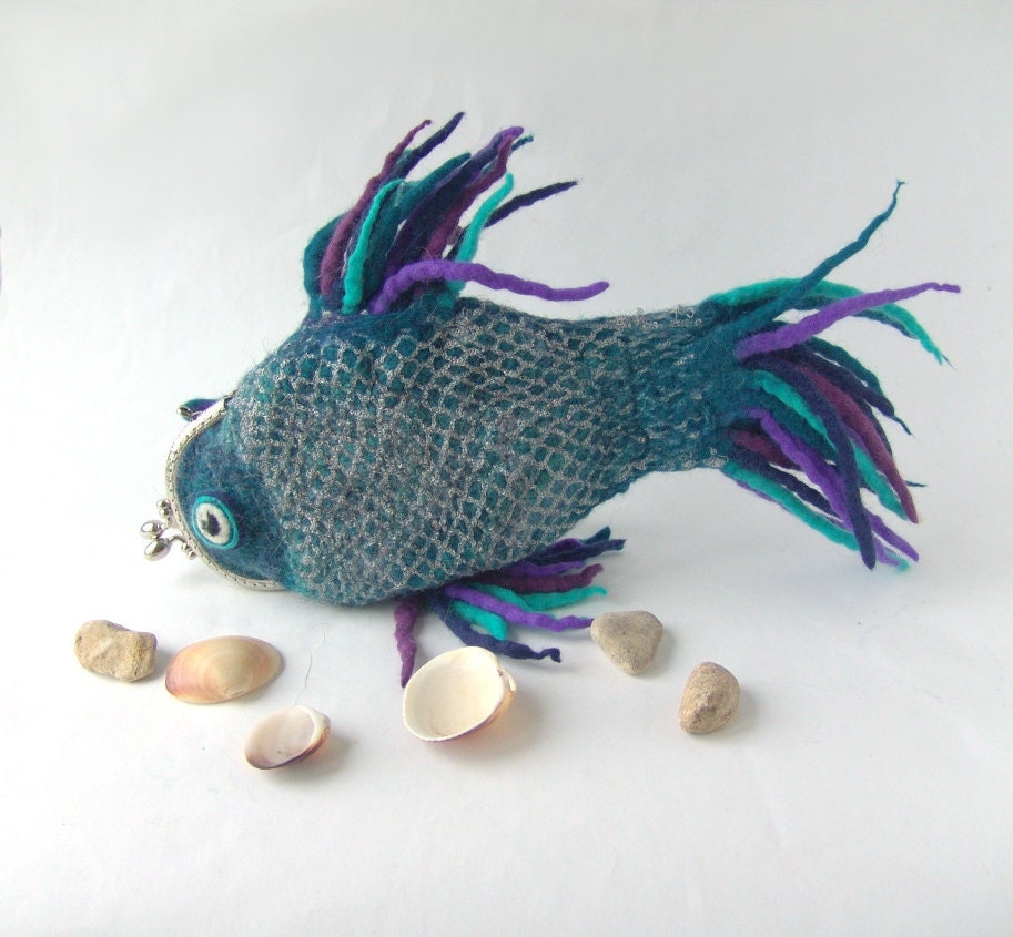 Felted purse cosmetic Fish blue Metal Frame under 50 octopurse