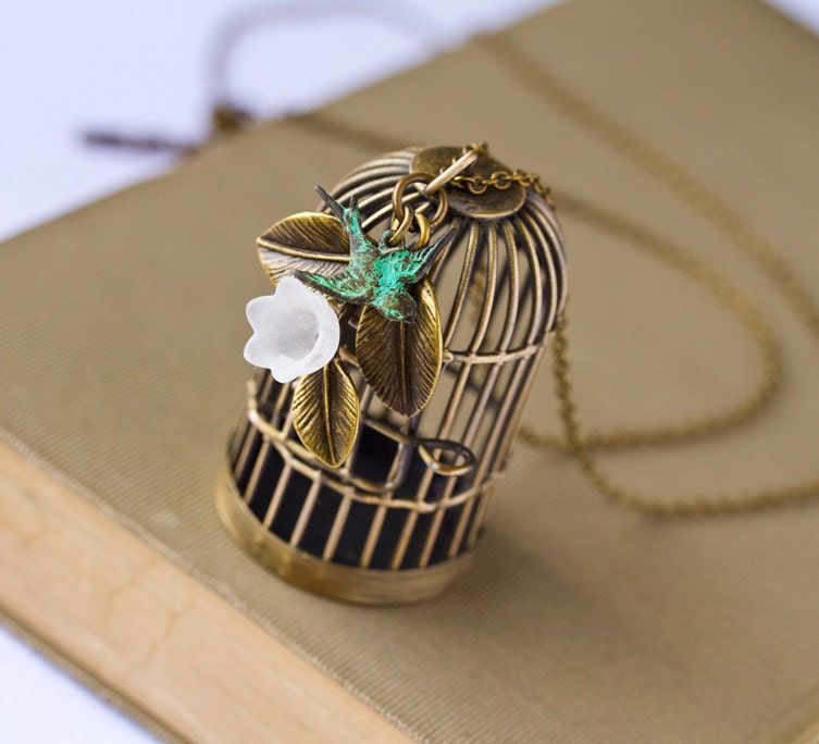 Green Bird - Vintage Style Necklace, Shabby Chic Necklace, White Flower Necklace, Romantic Valentine Gift