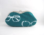 Sunglasses case/ Eyeglass Case - frame purse glasses on teal linen