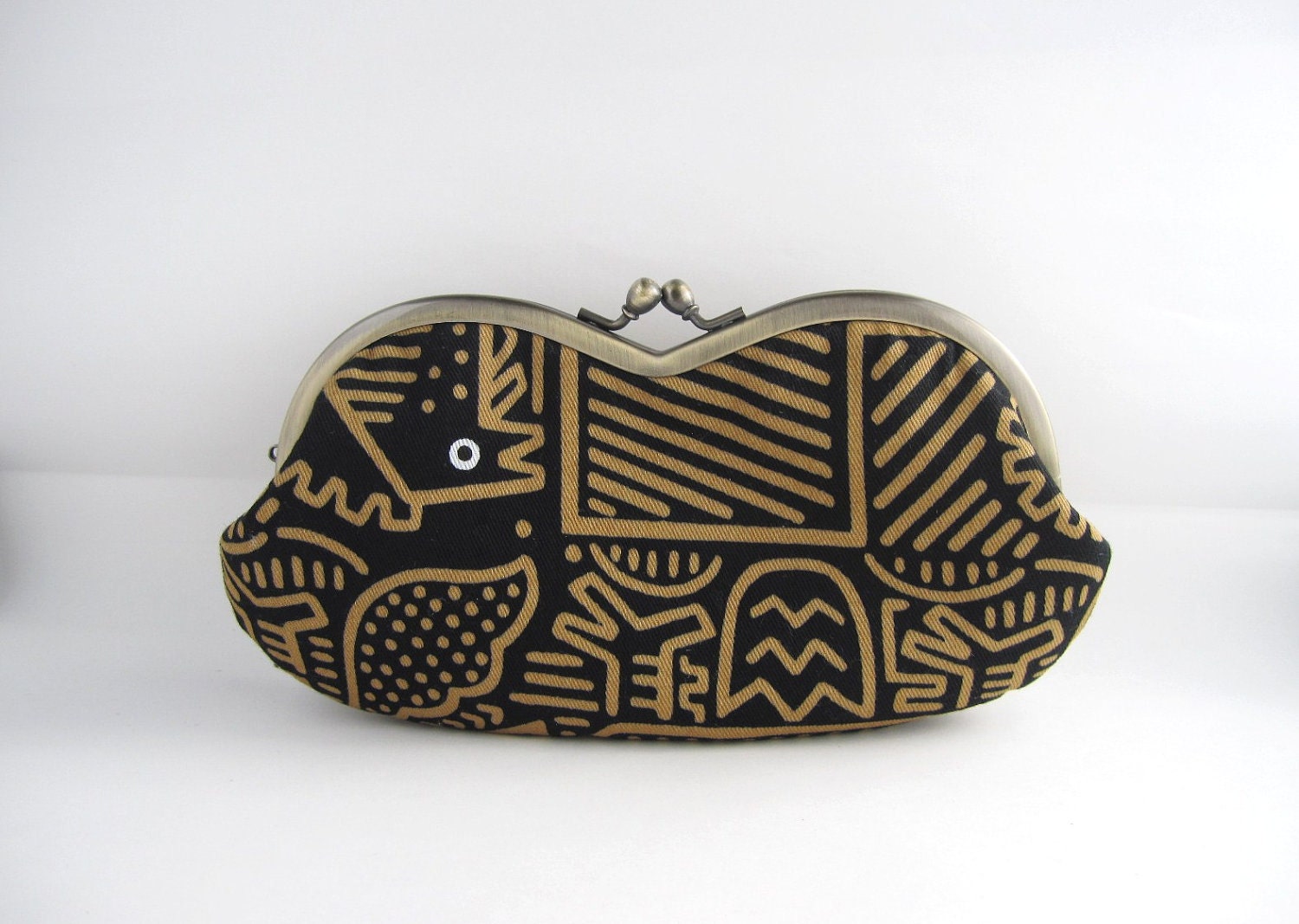 SALE Sunglass/ Eyeglass Case- gold lines on black