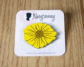 Lovely Wood Poppie Brooch
