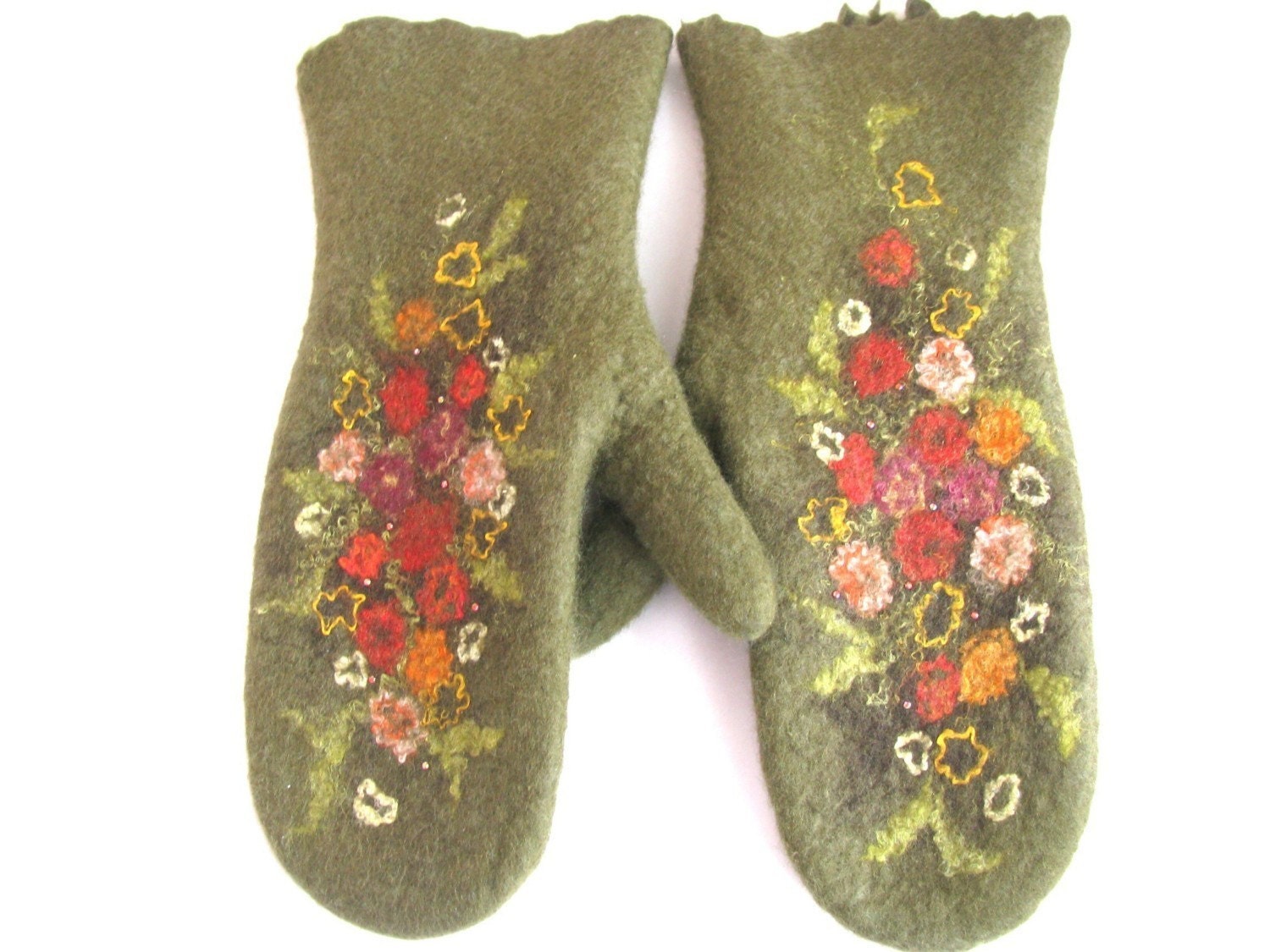 Felted mittens green olive flowered --- Handmade to Order - aureliaLT