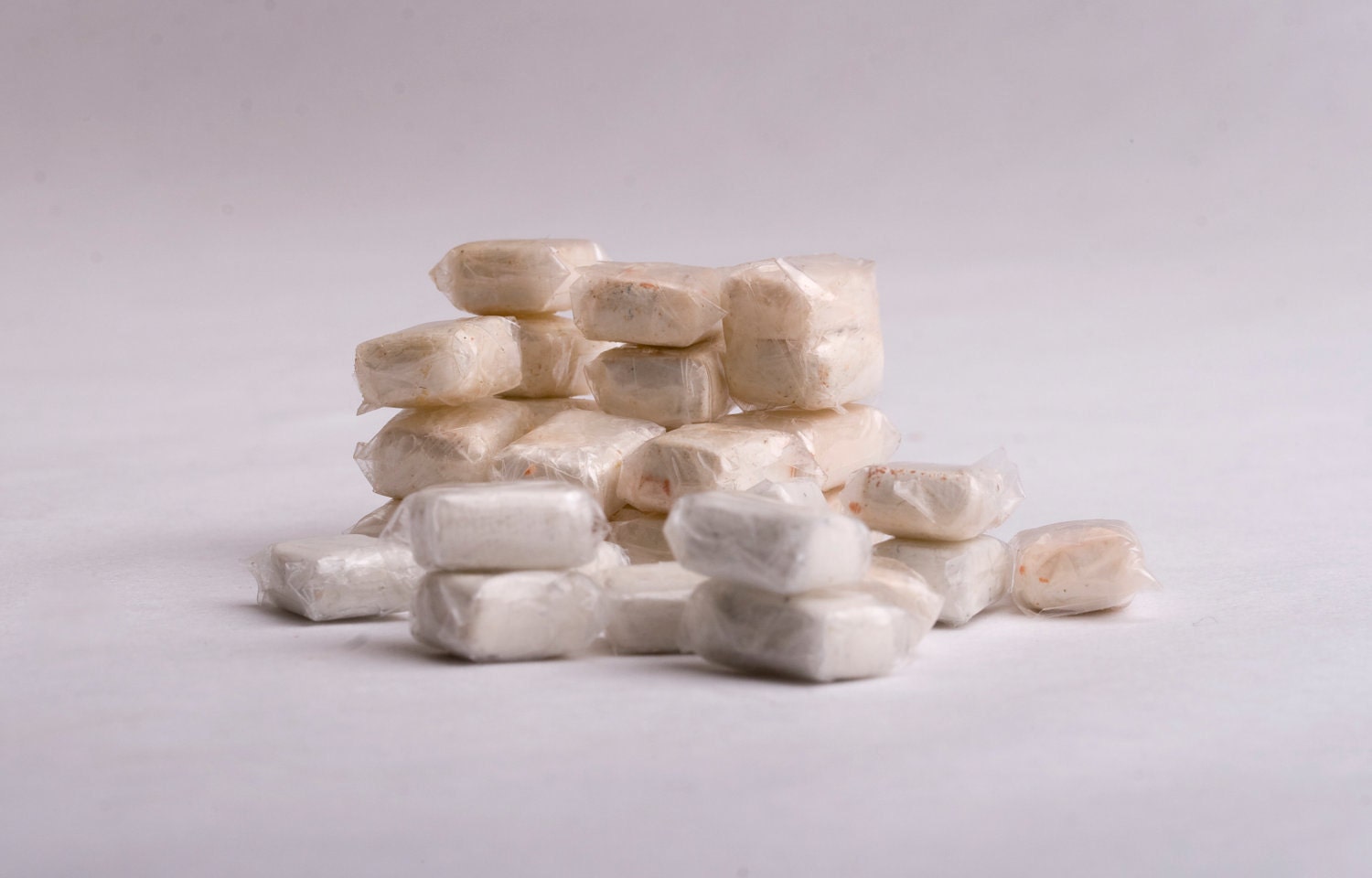 50 Kilos of Pure Columbian Cocaine (1/12th scale)