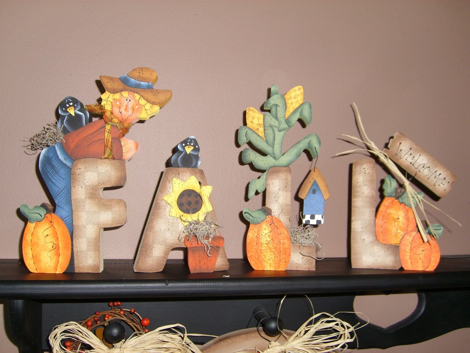 FALL DECOR, Hand Painted Shelf Sitter HoLiDaY FaLL ScAreCrow, PriMiTive ShElf SiTTeR, PuMpKiNs, WoRds, HaLLoWeeN, ThAnKsGiViNG