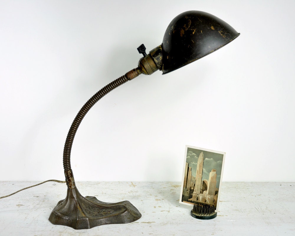 Antique Desk Lamps on Vintage Desk Lamp   Industrial Light   Gooseneck Lamp
