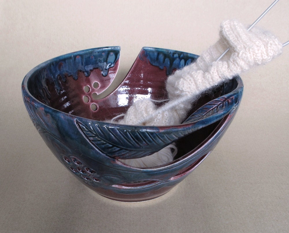 Pottery Yarn bowl Eggplant Purple Knitting Bowl LARGE Lavender Blush twisted leaf Home Decor DIY Handmade ceramics