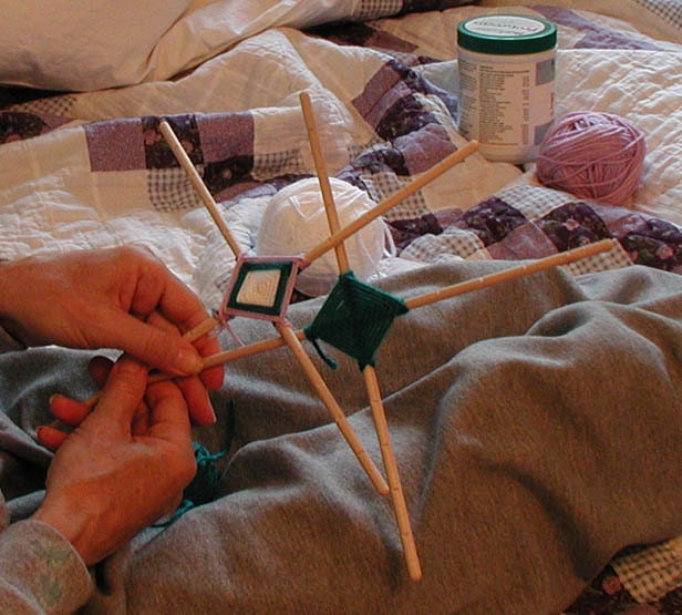 Instructions for making your own 8 or 12 sided Ojo de Dios, in pdf format. Now available by digital download directly from etsy.com