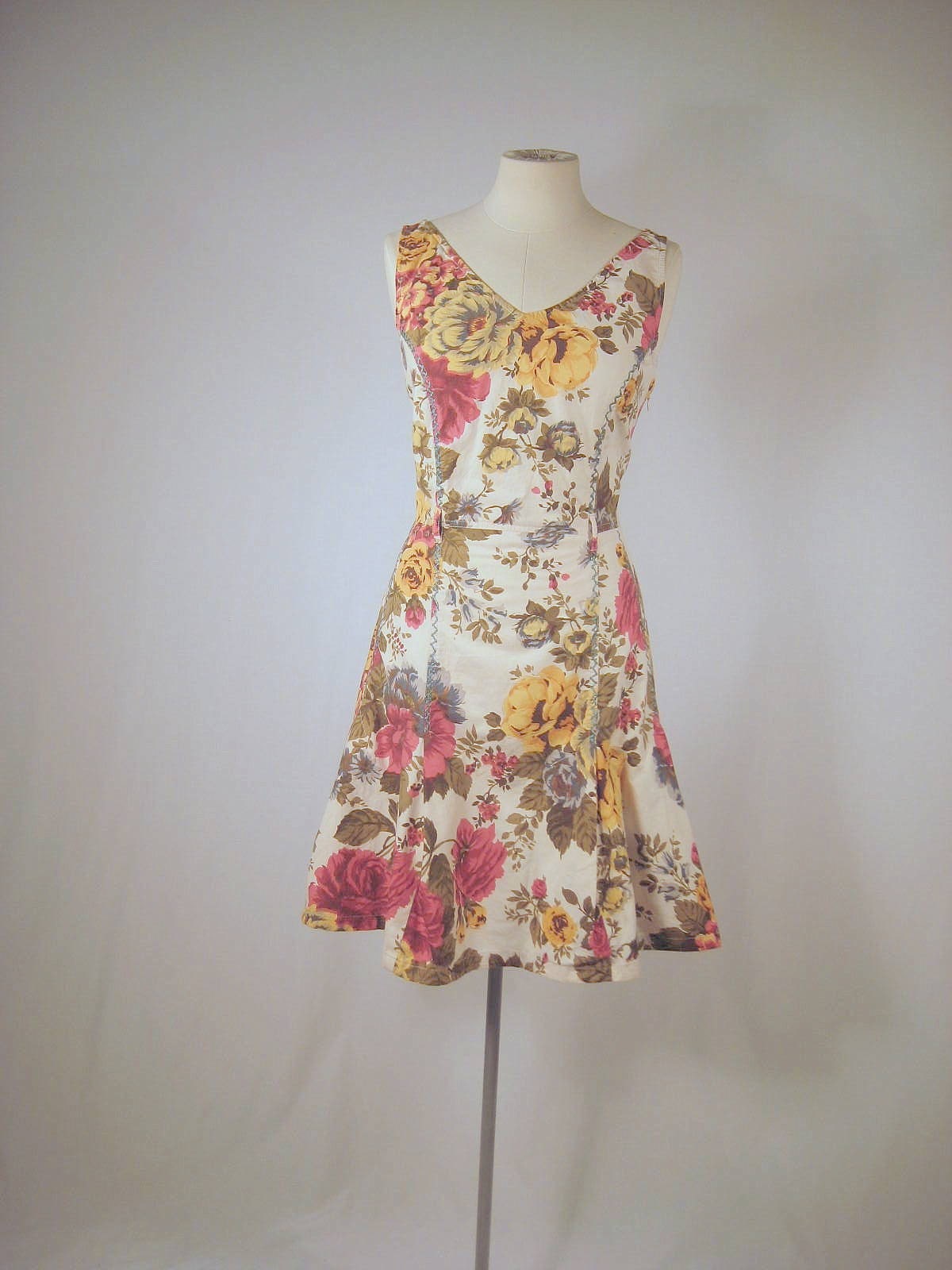 vintage Blooming Rose  cotton dress