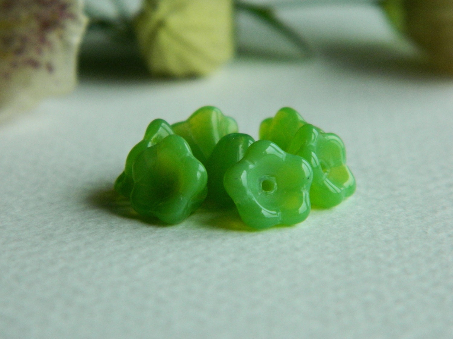 Flower Beads Czech Glass Beads Bell Flower Small 6x8mm Granny Smith Apple Opal (20pcs) Last Lot