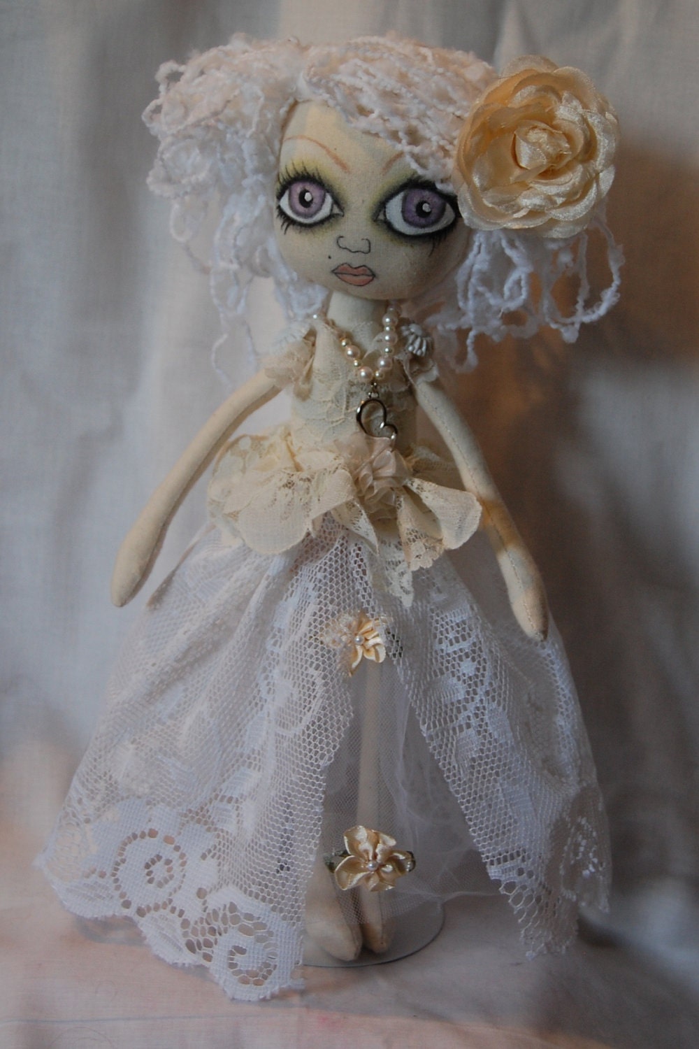Annabelle, A cute Fantasma Bride Cloth art Rag Doll ooak