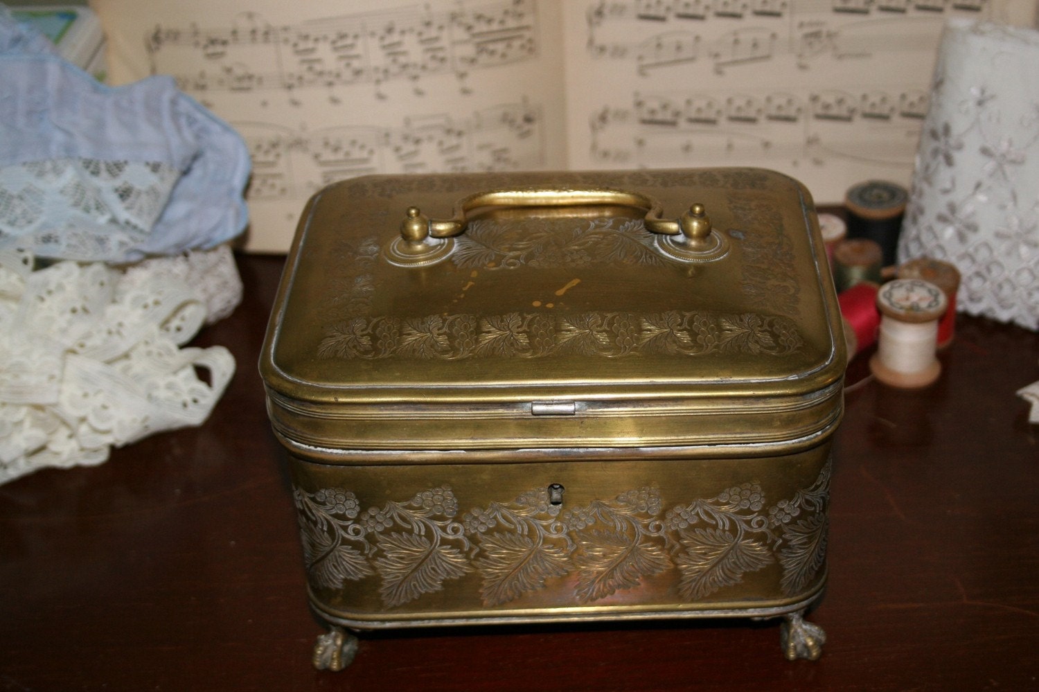 SALE Vintage Antique metal Clawfoot Lidded Spice Box Container with small containers inside Very Cool