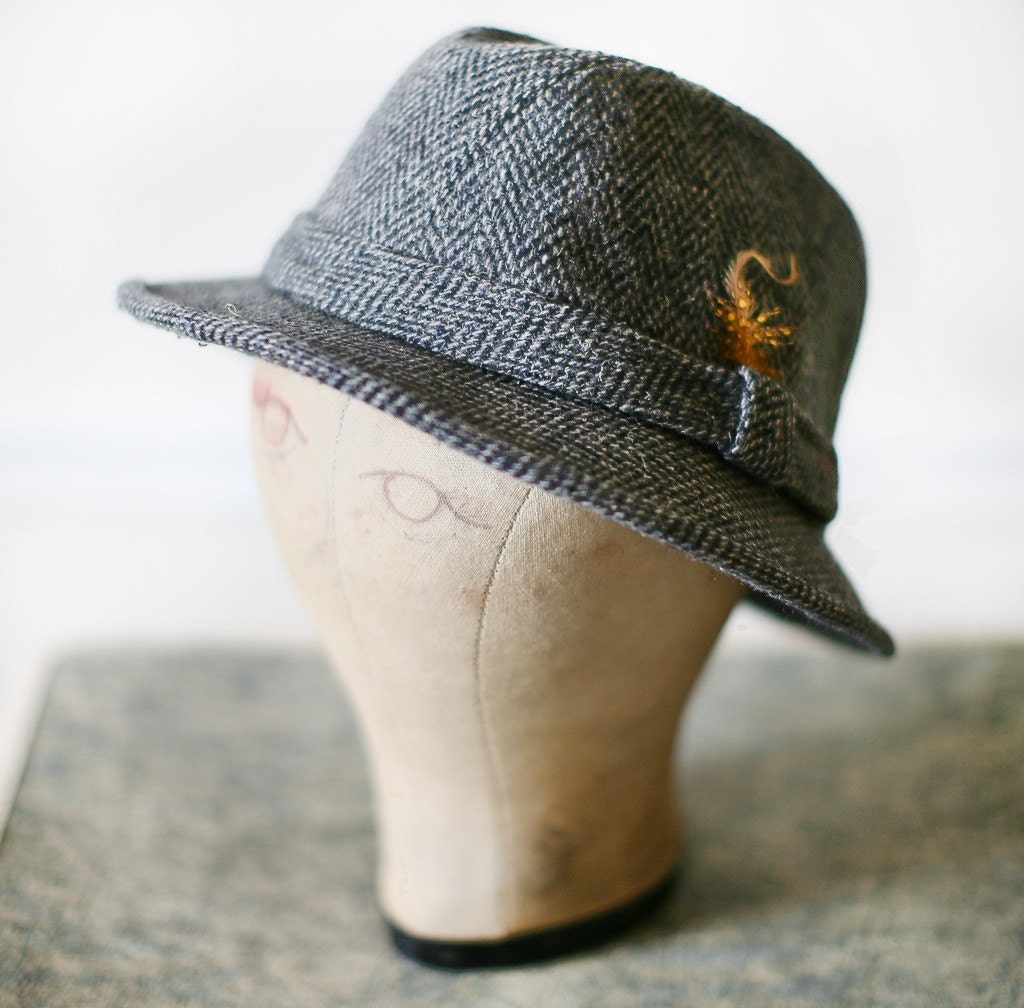 Vintage 1950s GRAY SKIES Herringbone Hat XS/S