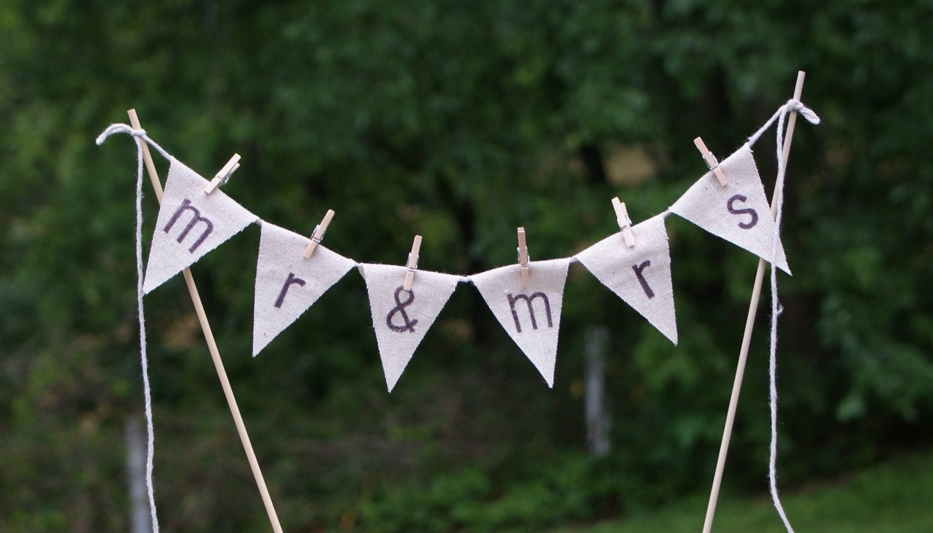 Wedding Cake Topper,READY TO SHIP Mr & Mrs Cake Banner