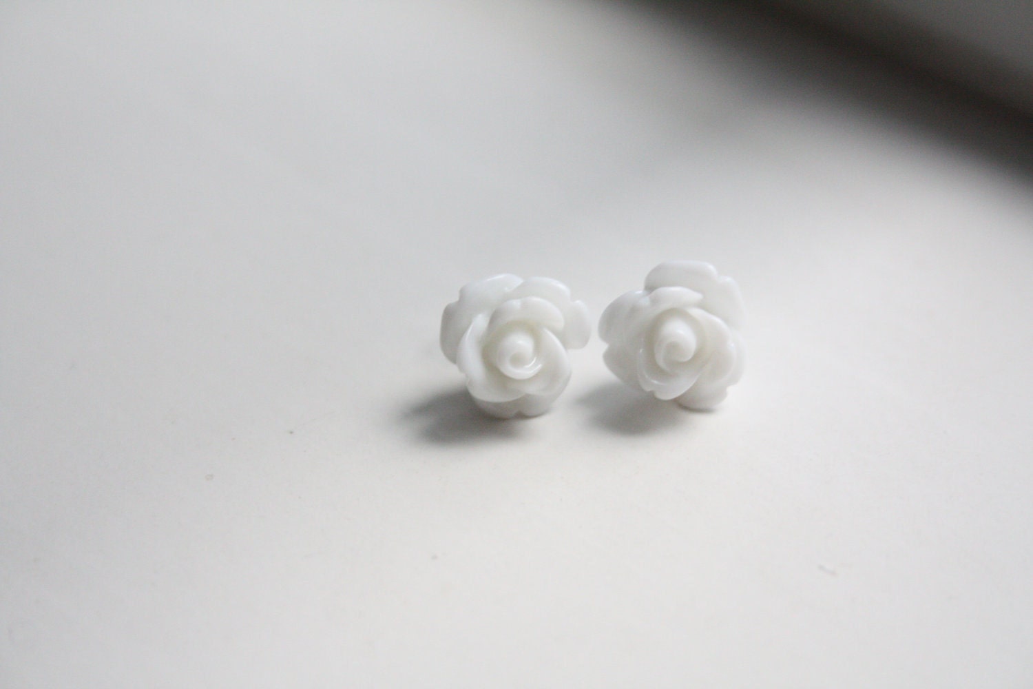 SALE // wedding white rosebud earrings.
