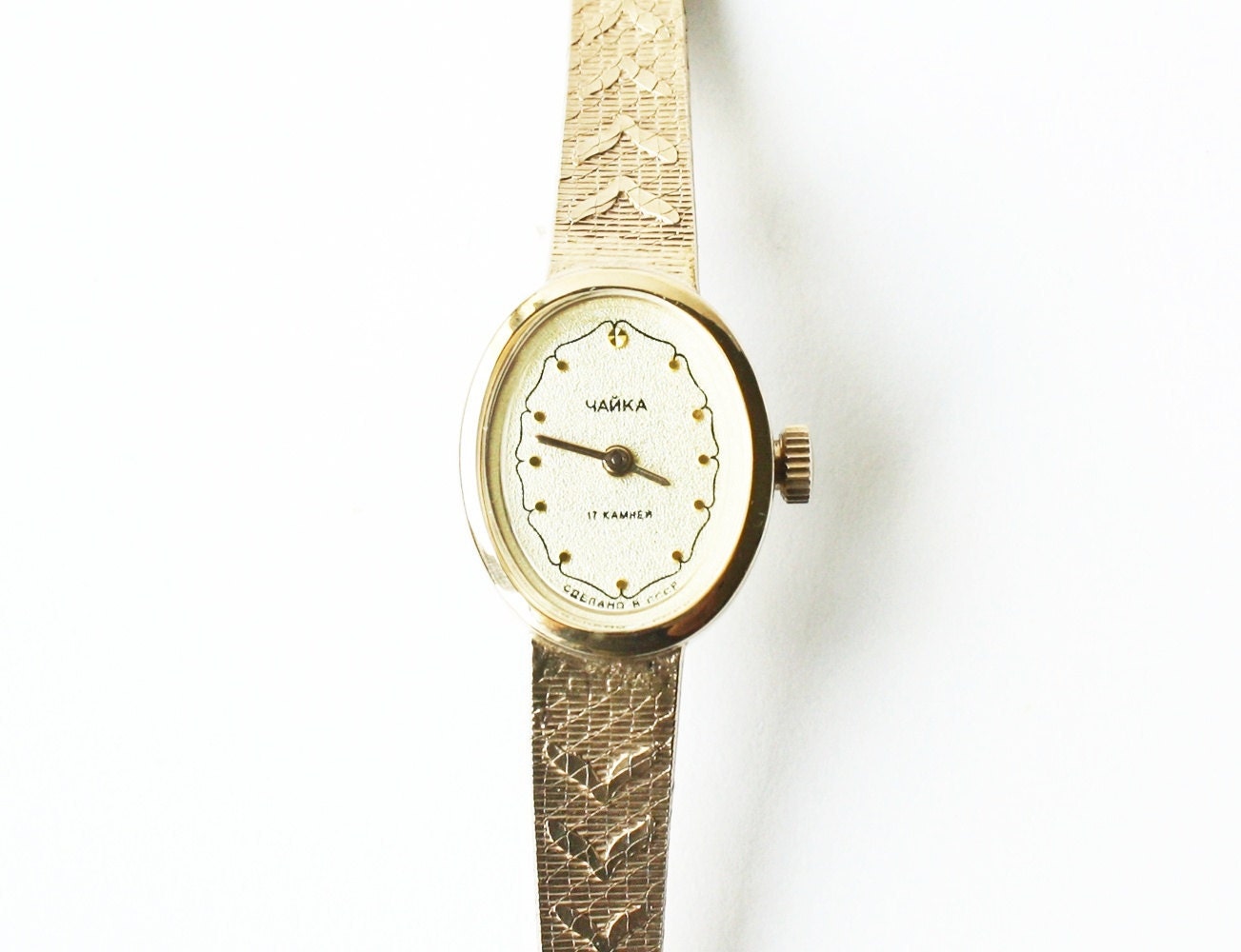 Ladies mechanical watch Chaika from Russia Soviet Union Gold Plated AU