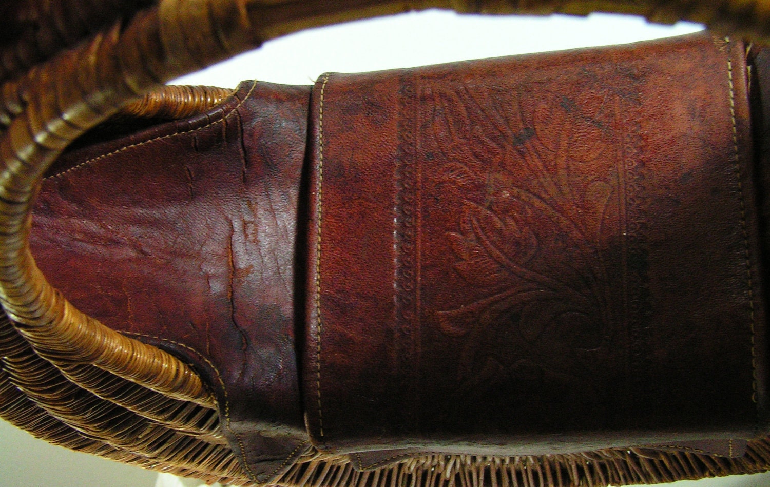 vintage purse tote bag woven straw tooled leather western cowgirl cowboy 1950s