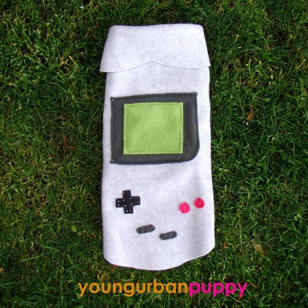 NINTENDO GAMEBOY Dog Costume