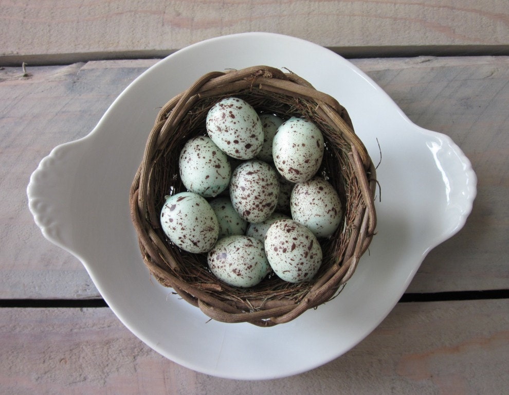 White Porcelain Dish with Decorative Handles