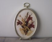 Small Oval Gold Framed Dried Flowers Wall Hanging