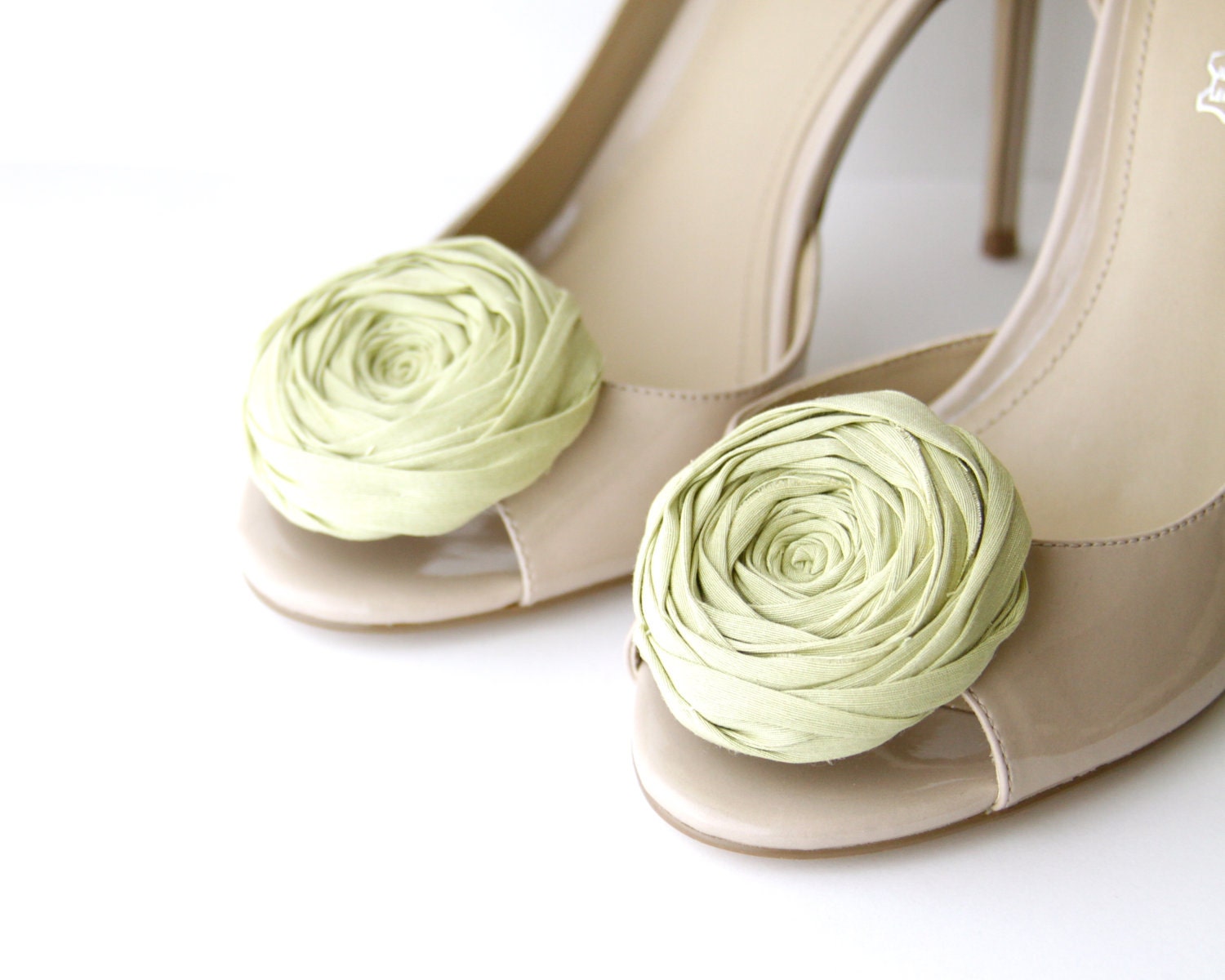 Rosette Shoe Clips Tea Green Bridal Party Bridesmaid and Beyond Silk Flower Shoe Clips with Bluette Clips Ready to Ship 2.25 inches - Brydferth