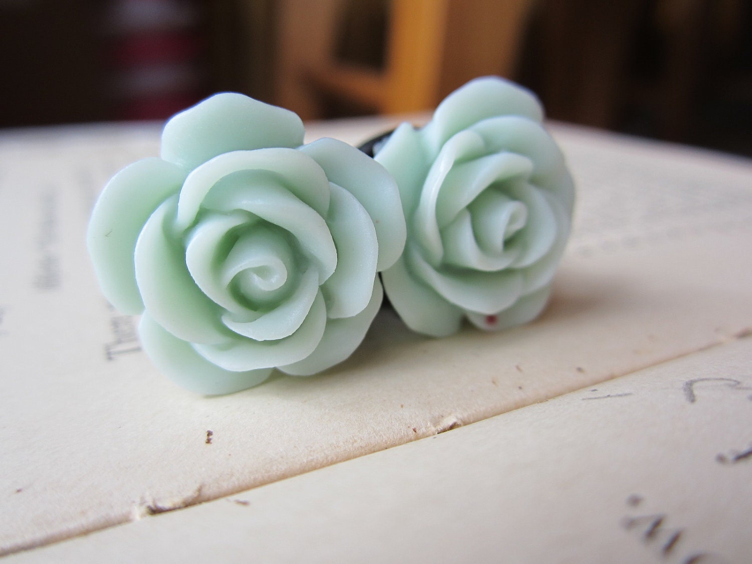 Plugs-Gauges-Mint Green Roses-10g, 8g, 6g, 4g, 2g, 0g, 00g, 1/2g, 13mm, 7/16g