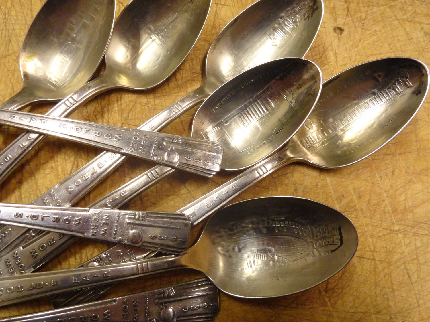 1939 WORLD's FAIR Exhibit Spoon Collectible Choice of  Nine 9 Silverplate