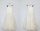 1950s White Strapless Ballgown with Tulle Skirt - XS