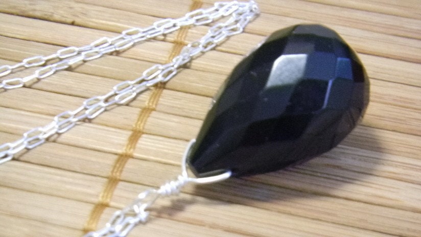 Black Onyx Tear drop and sterling silver necklace Gemstone necklace Pendant necklace Womens Fashion