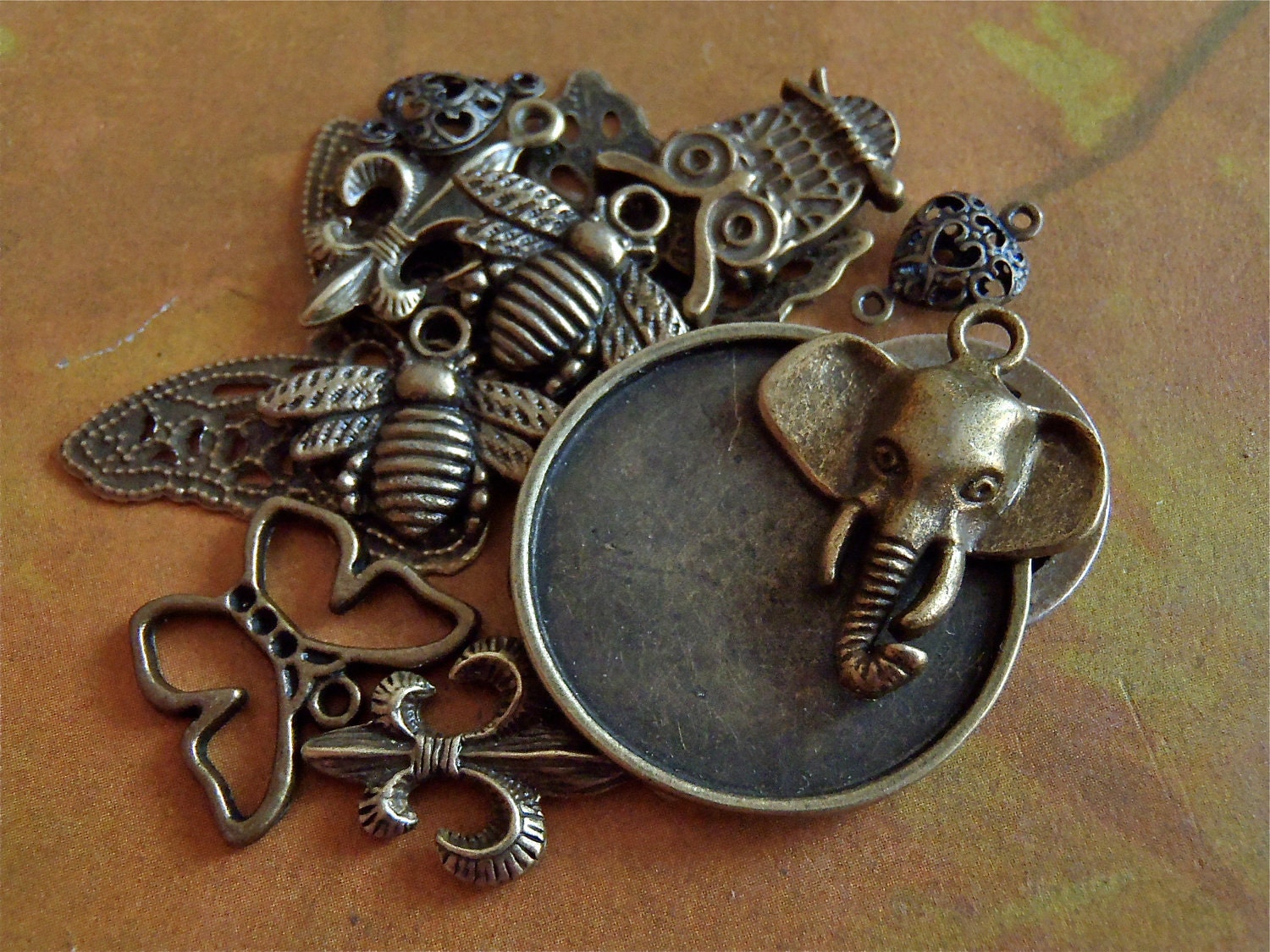 Sample pack of Antique Bronze charms and Pendant blanks - Steampunk jewelry sample pack