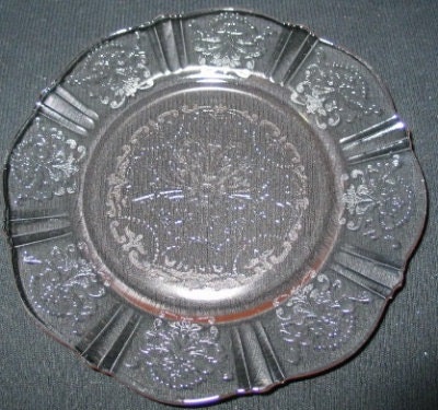 Vintage American Sweetheart Pink Depression Glass 6 inch Plates (6 Available)