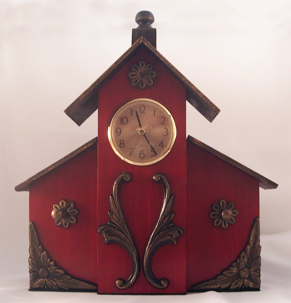 Birdhouse Clock