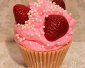 STRAWBERRIES AND CREAM Jumbo Cupcake Candle