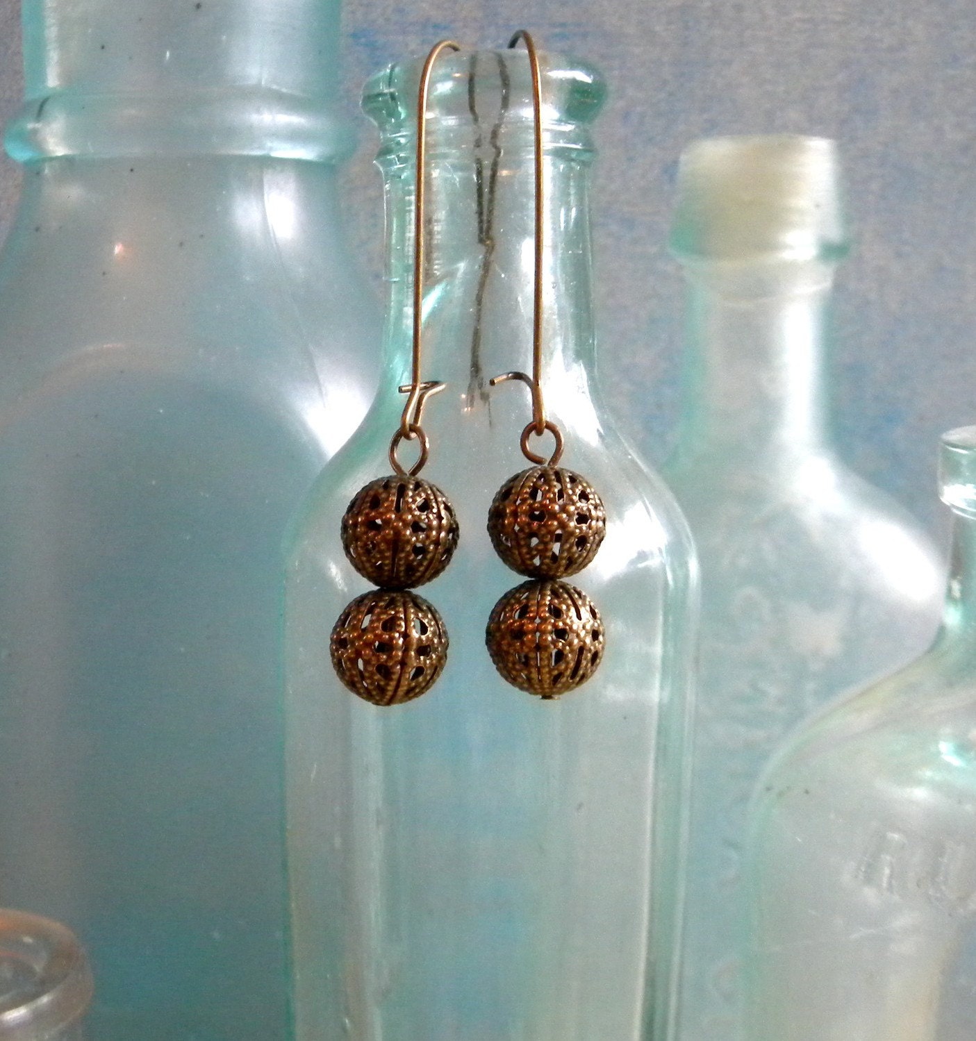 Ree Earrings in Aged Brass