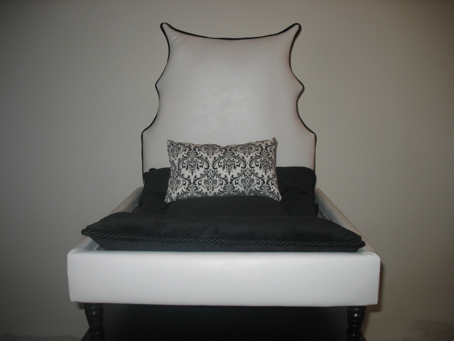 Royal Pet Bed