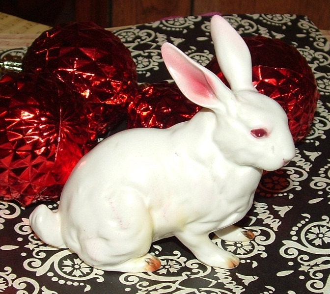 Lefton Porcelain White Rabbit figurine