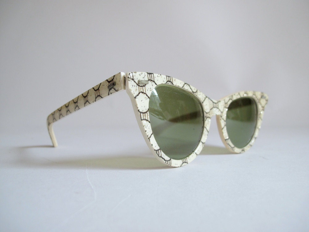 Vintage 1940s 50s Cool-Ray Polaroid Confetti Sunglasses