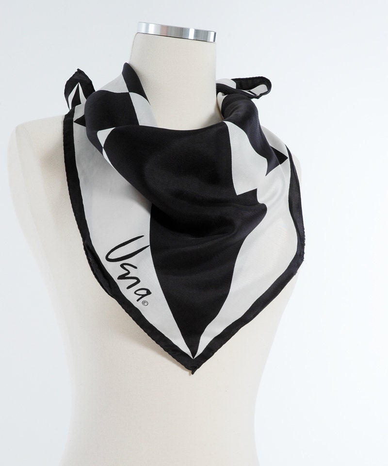 Vintage 60s Geometric ARROWS Black and White VERA Scarf