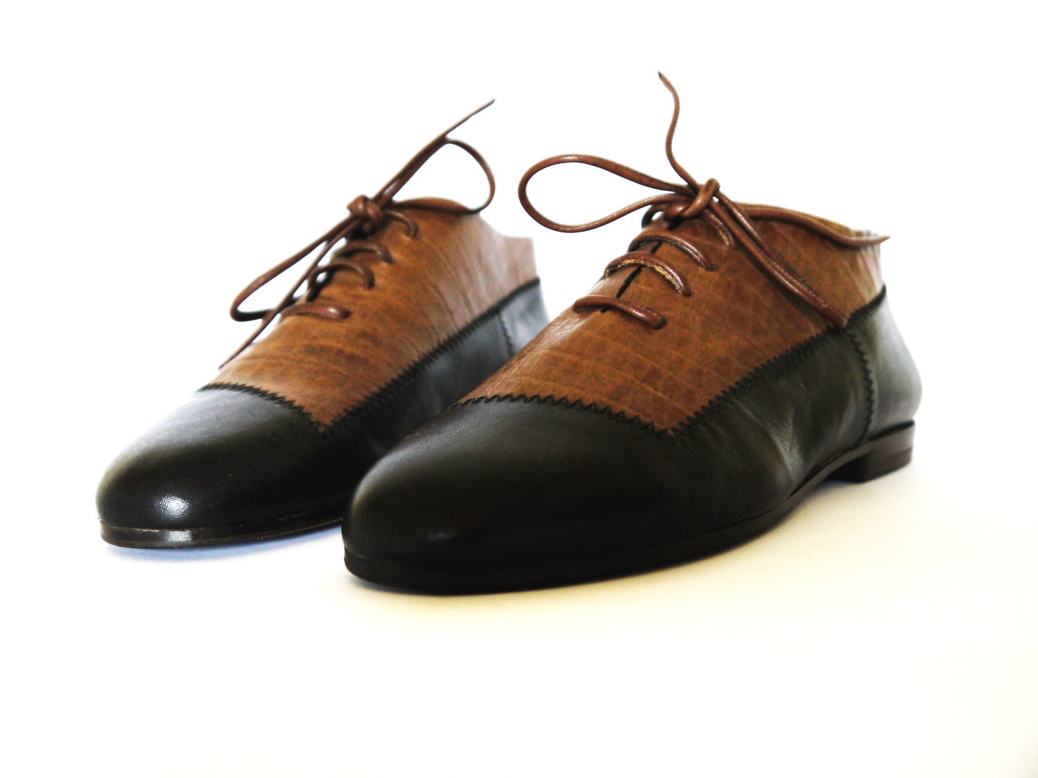 black brown leather shoes 8.5 closed lace-up flat bicolor 80s new vintage unworn classic
