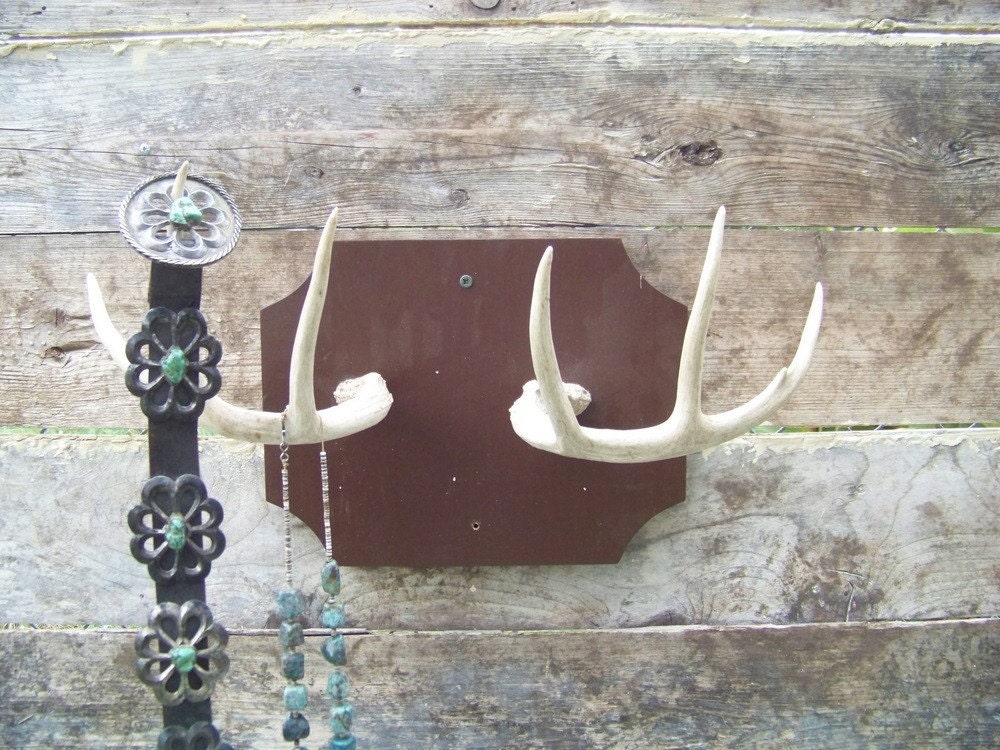Six point deer antler, stag hat rack, rustic cabin coat rack, home decor, wall plaque, unique, hand crafted, on Etsy - Treasury Featured x6